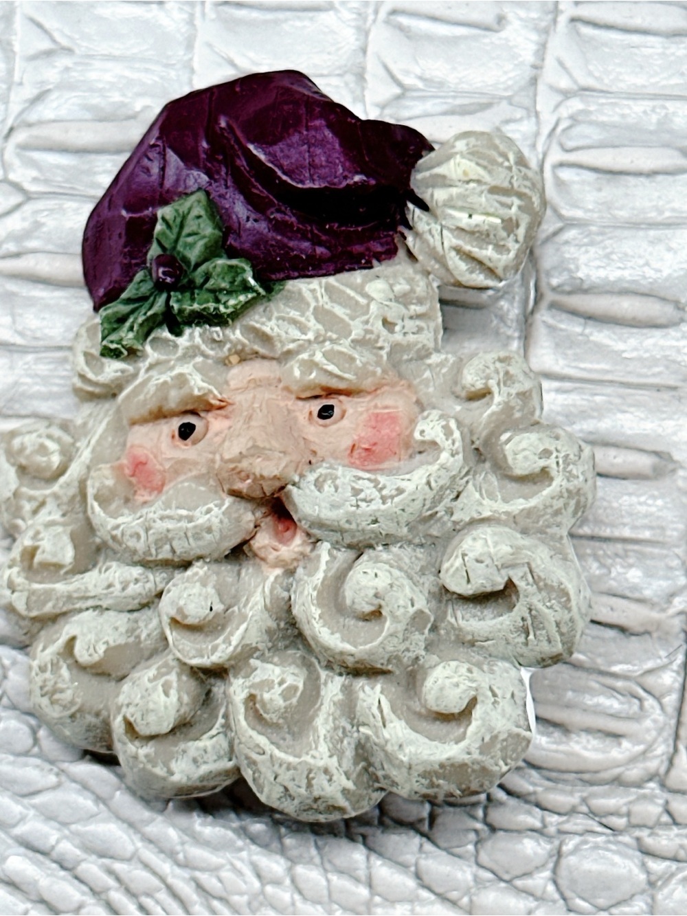 6258mc. Resin Christmas Santa Brooch